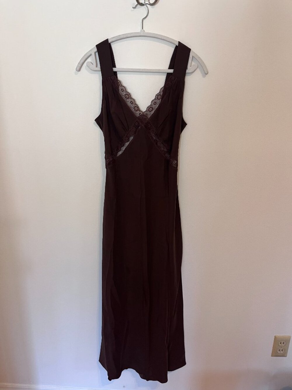 Reformation Provence Silk Dress in Cafe Size M (Altered) - Picture 4 of 14